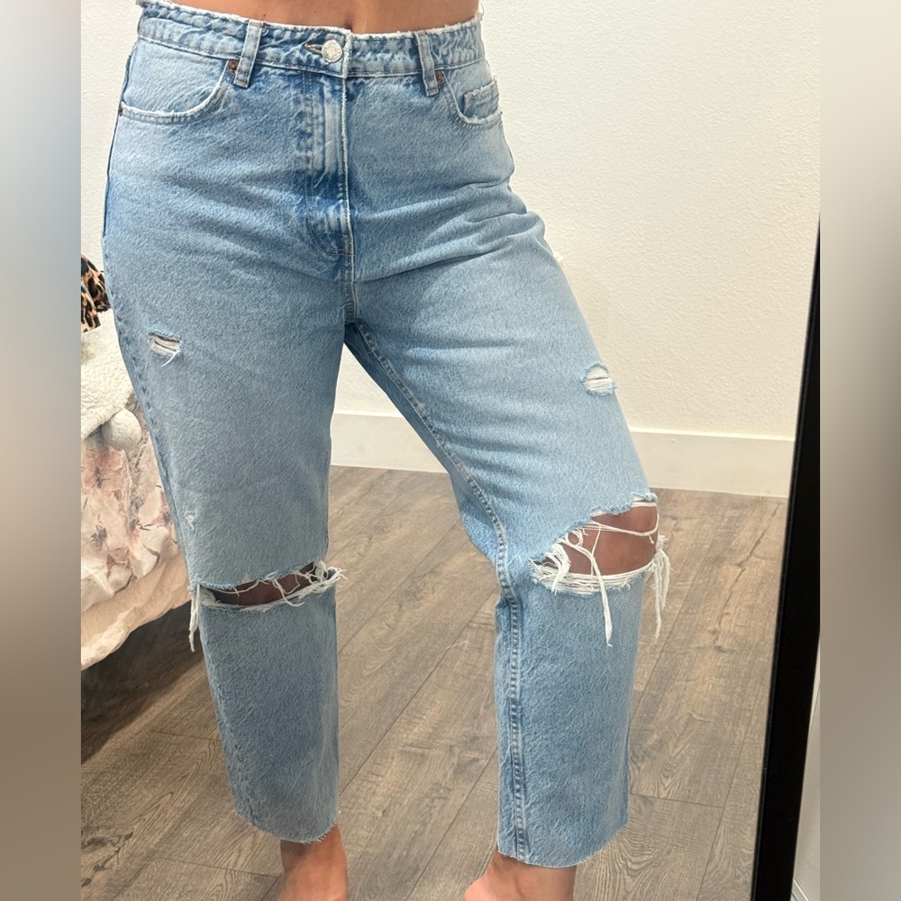 Zara Light Blue Ripped Ankle Jeans